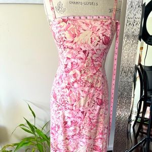 Womyn brand size 2 Dress
